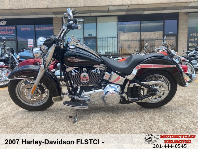 2007 Harley-Davidson FLSTCI -